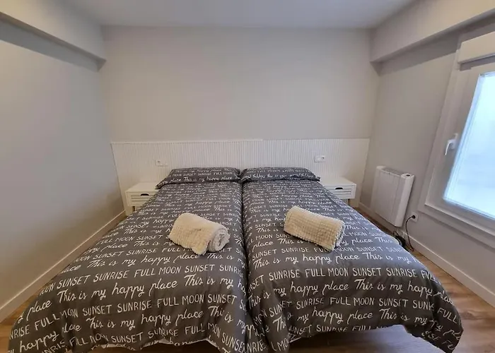 Vibescoruna- Novoa Santos Lejlighed